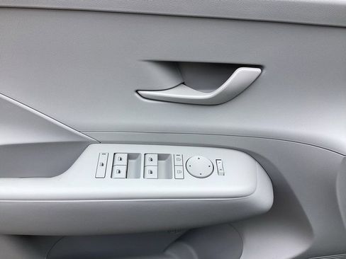 New 2025 Hyundai Kona SEL image 27