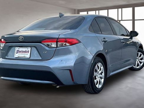 Used 2020 Toyota Corolla LE image 6