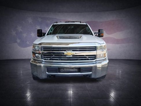Used 2018 Chevrolet Silverado 3500 2WD Regular Cab image 8