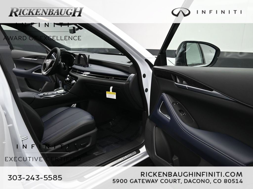 Certified 2026 INFINITI QX60 Sport w/ Dark Cargo Package AWD/4WD image 15