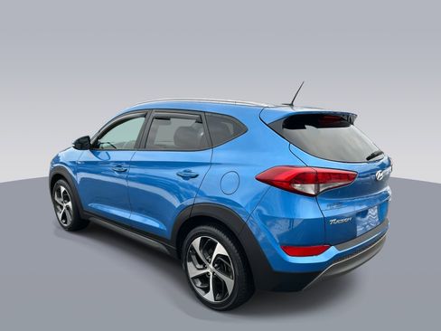 Used 2016 Hyundai Tucson Sport image 5