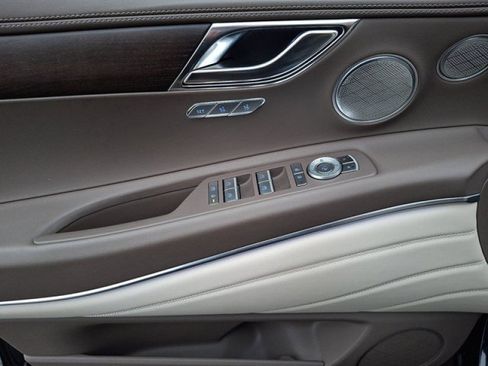 Used 2024 Genesis GV80 3.5T Advanced AWD/4WD image 12