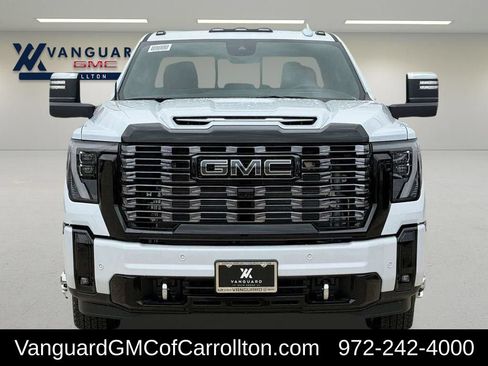 New 2026 GMC Sierra 3500 Denali Ultimate AWD/4WD image 7