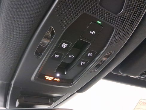 New 2026 Porsche Cayenne S image 27