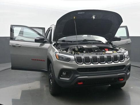 Used 2023 Jeep Compass Trailhawk w/ Trailhawk Convenience Group image 54