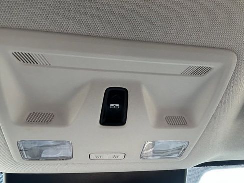 Used 2025 Ford Maverick Lariat w/ 4K Tow Package image 22