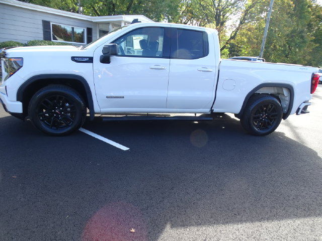 Used 2023 GMC Sierra 1500 Elevation AWD/4WD image 18