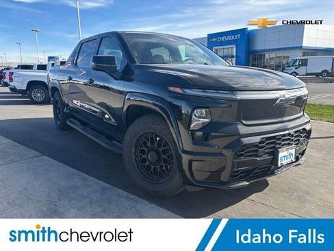 Used 2024 Chevrolet Silverado EV RST image 1