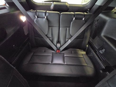 Used 2022 Ford Explorer XLT w/ Equipment Group 202A image 23