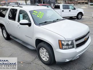 Used 2010 Chevrolet Suburban LT image 1