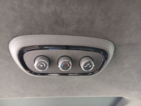 Certified 2022 Dodge Durango R/T w/ Hemi Orange Plus Package image 15