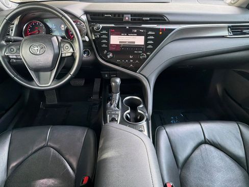 Used 2018 Toyota Camry XSE w/ Driver Assist Package image 17