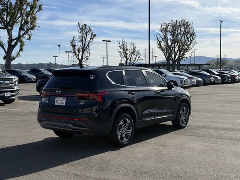 Used 2022 Hyundai Santa Fe SE image 5