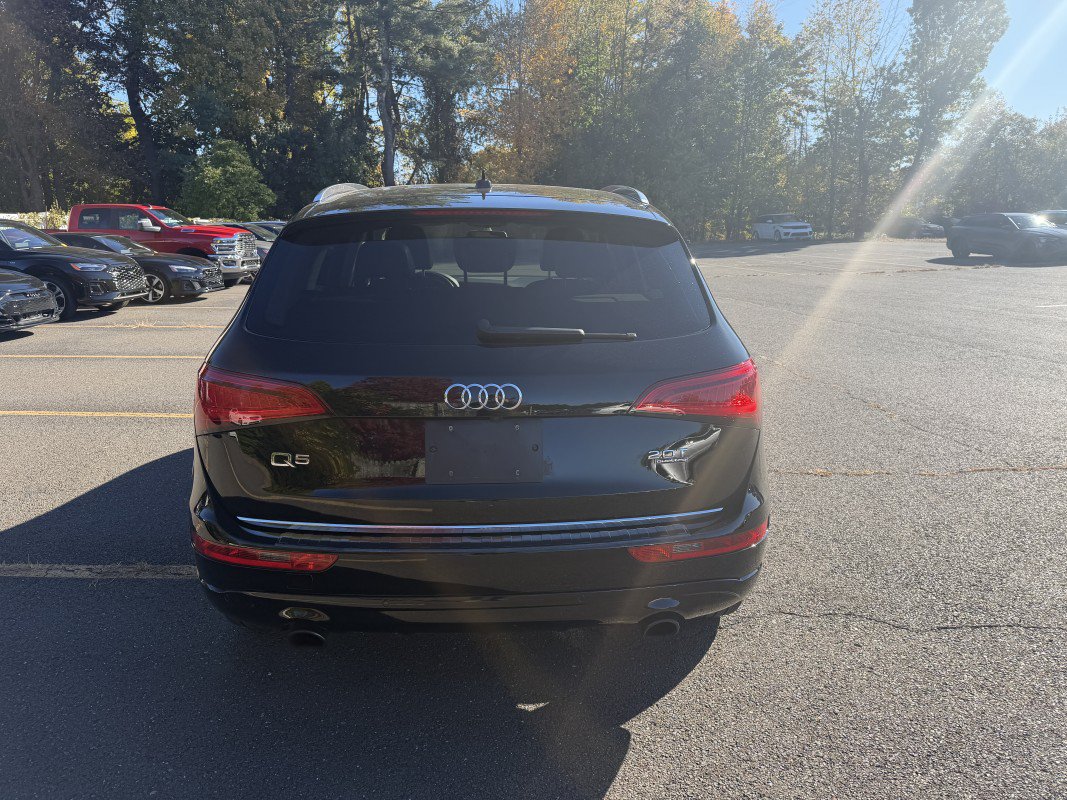 Used 2017 Audi Q5 2.0T Premium Plus w/ Technology Package AWD/4WD image 6