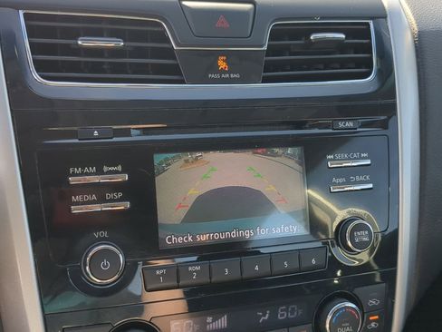 Used 2014 Nissan Altima 2.5 SL w/ Moonroof Package image 15