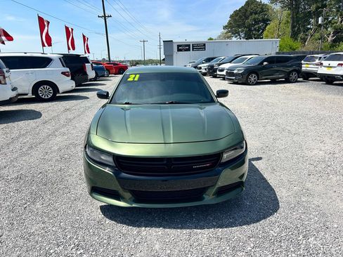 Used 2021 Dodge Charger SXT w/ Blacktop Package image 16
