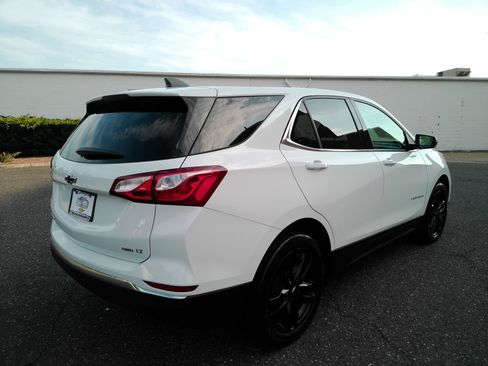 Certified 2020 Chevrolet Equinox LT w/ Sport Edition AWD/4WD image 6