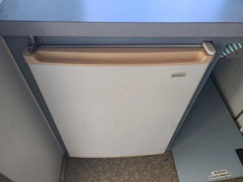 Used 1999 Ford E-450 and Econoline 450 image 39