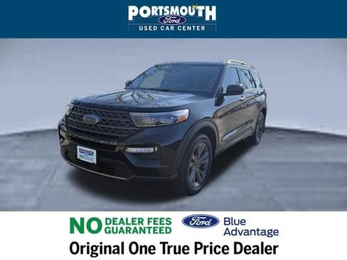 Used 2022 Ford Explorer XLT w/ Equipment Group 202A image 16