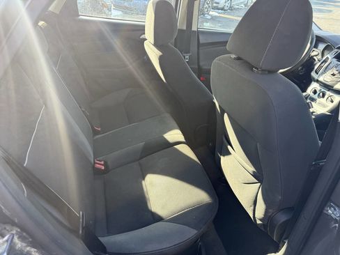 Used 2012 Ford Focus SE image 16