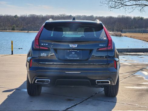 Certified 2024 Cadillac XT4 Premium Luxury image 31