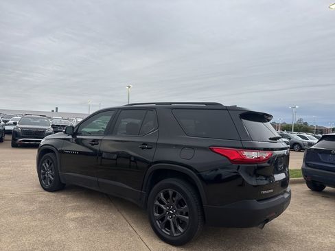 Used 2020 Chevrolet Traverse RS w/ LPO, Floor Liner Package image 12