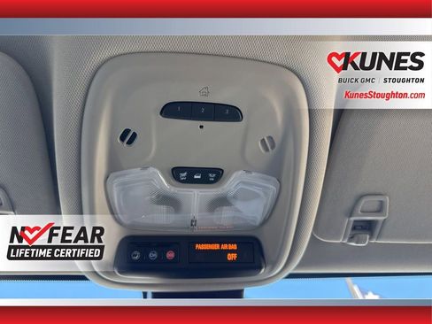 Used 2024 Buick Encore GX Avenir w/ Avenir Convenience Package image 38