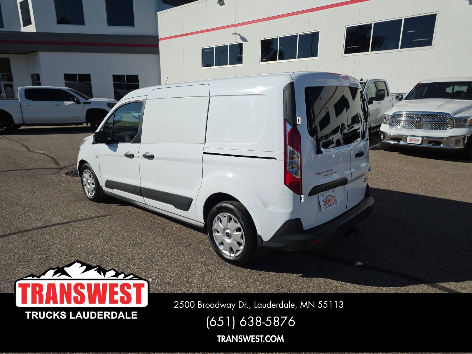 Used 2016 Ford Transit Connect XLT FWD image 4
