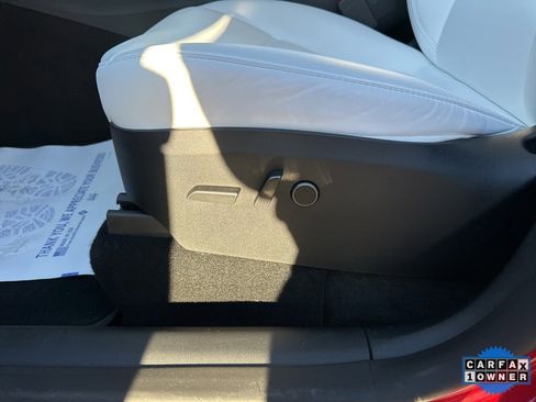 Used 2023 Tesla Model Y Performance image 61