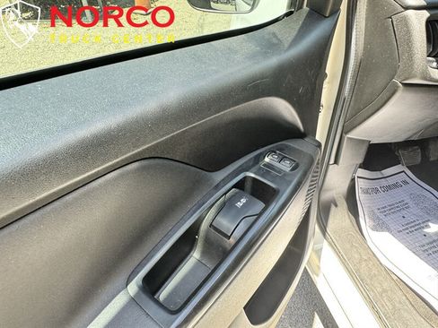 Used 2016 RAM ProMaster City Tradesman FWD image 17