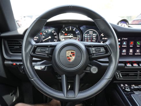 Used 2023 Porsche 911 Carrera GTS RWD image 18