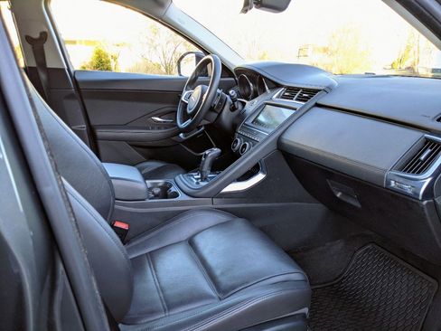Used 2019 Jaguar E-PACE S image 14