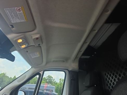 Used 2025 RAM ProMaster 2500 w/ U-Haul Equipment Group FWD image 13