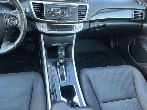 Used 2013 Honda Accord Sport image 13