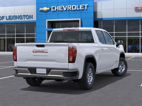 New 2025 GMC Sierra 1500 SLE image 4