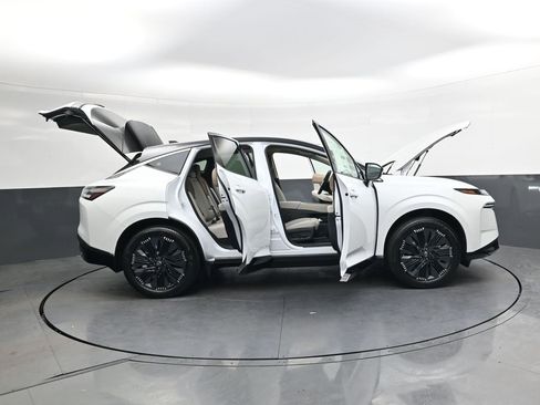 New 2026 Nissan Murano Platinum image 28