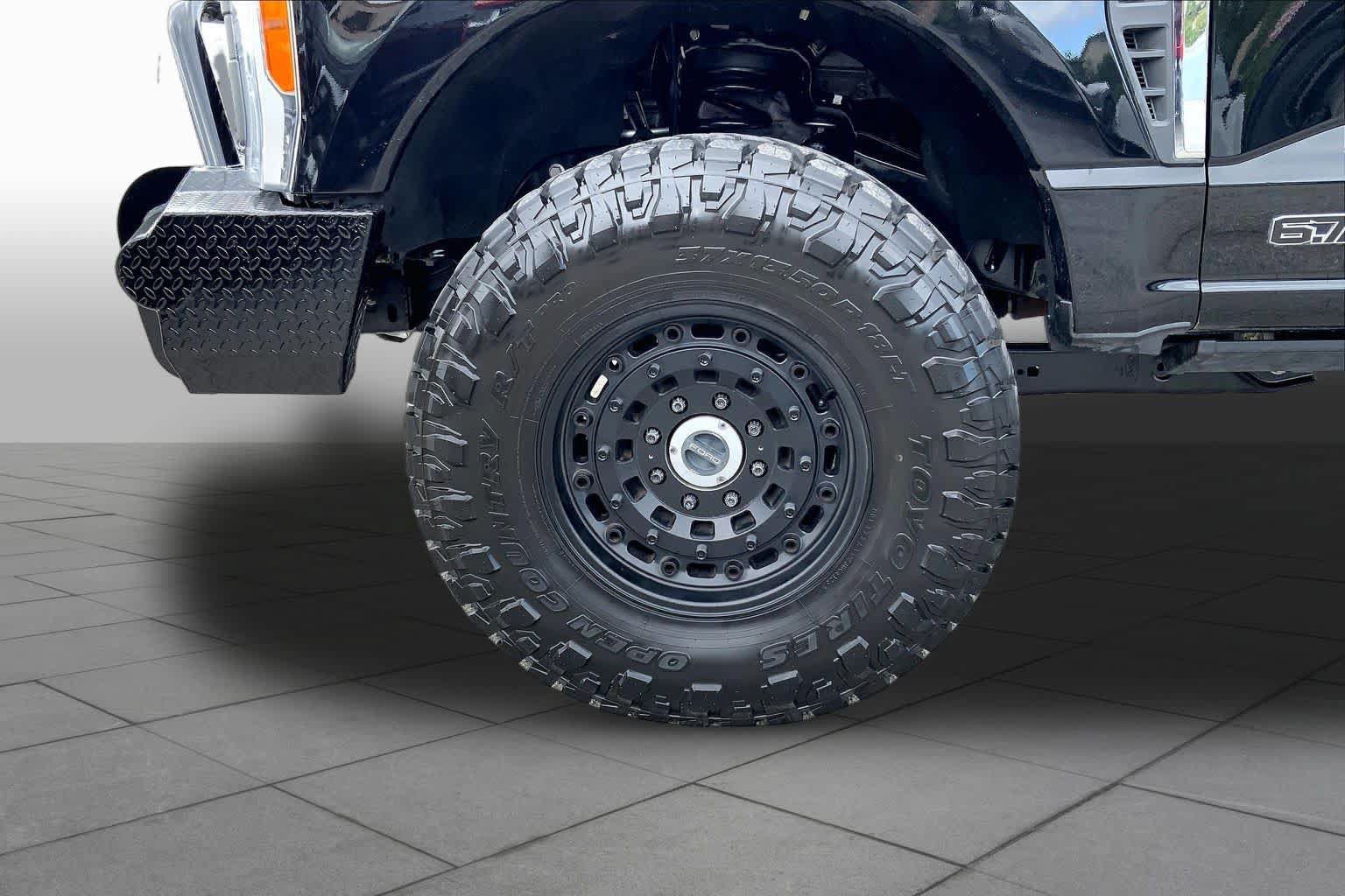 Used 2023 Ford F350 XLT w/ 360-Degree Camera Package AWD/4WD image 10