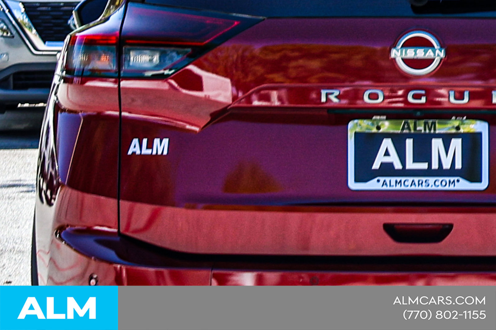 Used 2024 Nissan Rogue S FWD image 13