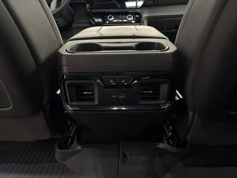 Used 2024 GMC Sierra 1500 AT4X w/ AT4X AEV Edition AWD/4WD image 38