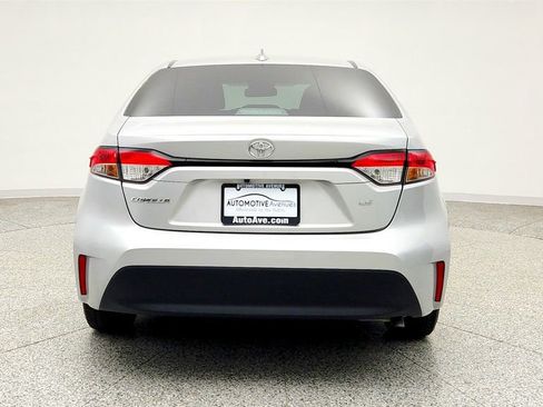 Used 2023 Toyota Corolla LE image 6