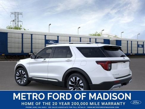 New 2026 Ford Explorer Platinum image 5