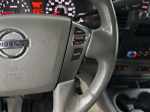 Used 2021 Nissan NV 3500 SL image 15