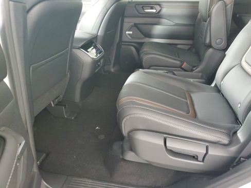 New 2026 Nissan Armada SL w/ Captain's Chari Seat Package image 13