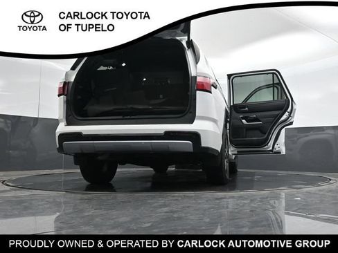 Used 2026 Toyota Sequoia Limited AWD/4WD image 53