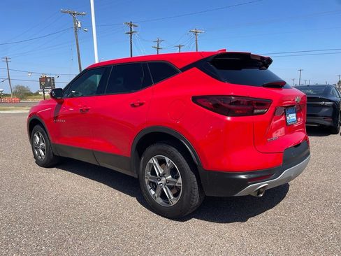 Used 2023 Chevrolet Blazer LT FWD image 5
