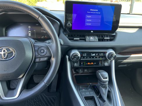 Used 2025 Toyota RAV4 Limited w/ Advanced Technology Package FWD image 31