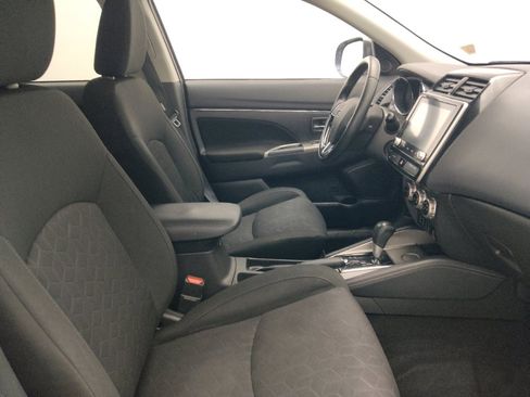 Used 2020 Mitsubishi Outlander Sport SE FWD image 21