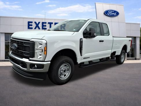 New 2026 Ford F250 XL w/ XL Chrome Package image 6