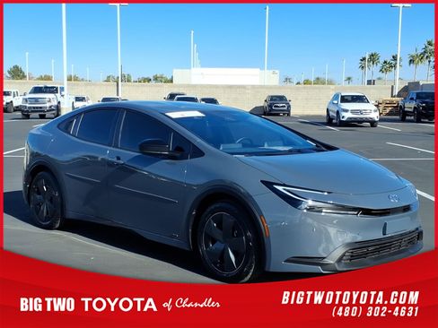 Certified 2024 Toyota Prius LE image 1