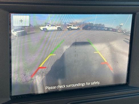 Used 2023 Ford Bronco Badlands image 5